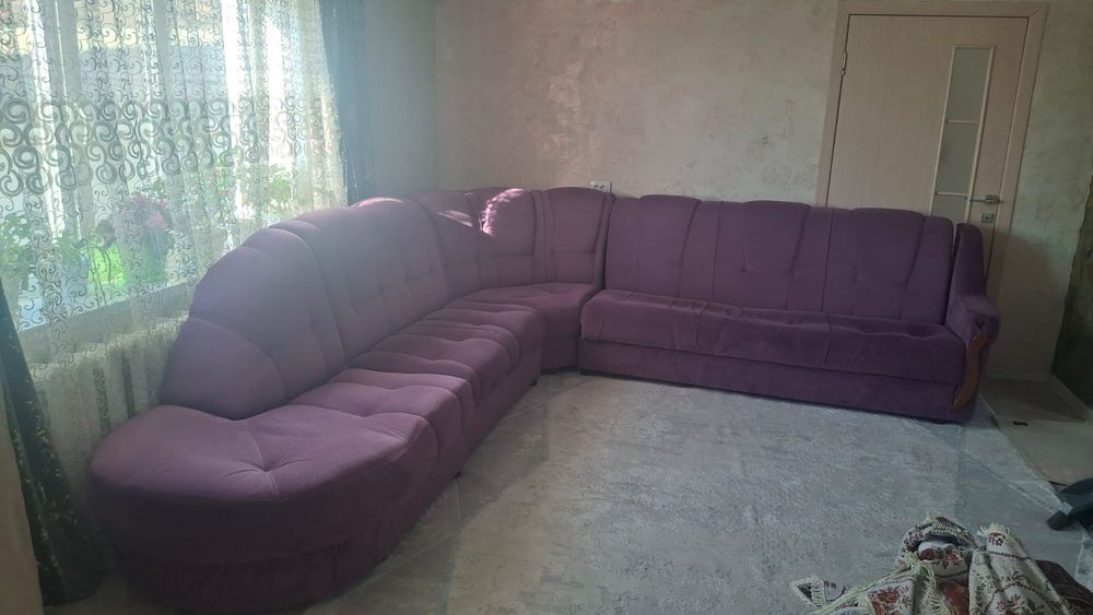 Продам диван      .