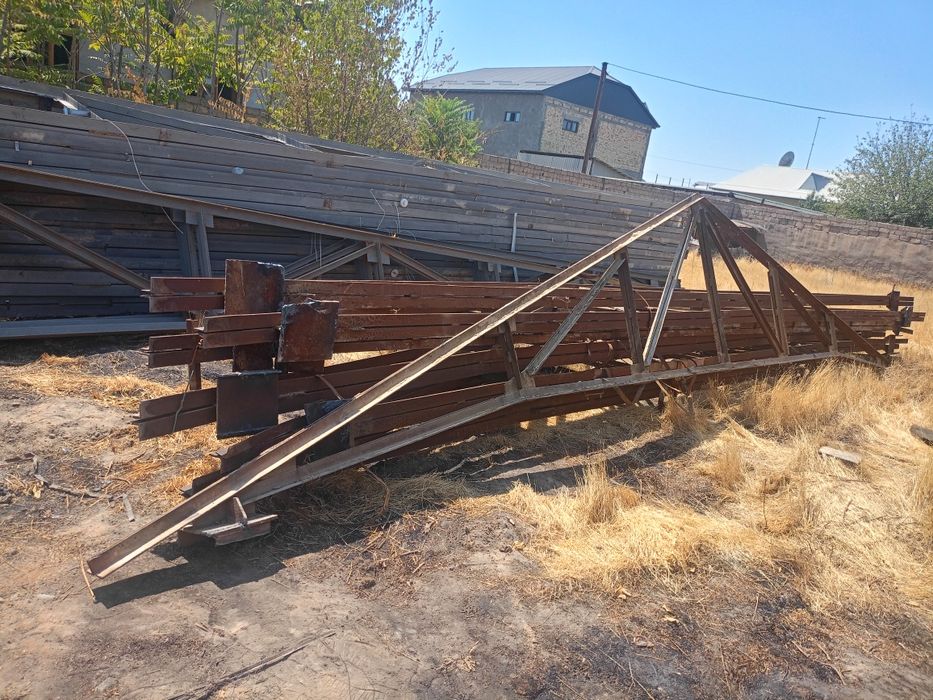 ферма 10 меиирдан 7 дона бор