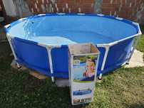 Piscina de curte