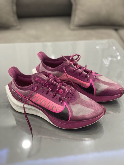 Nike Zoom Gravity Purple