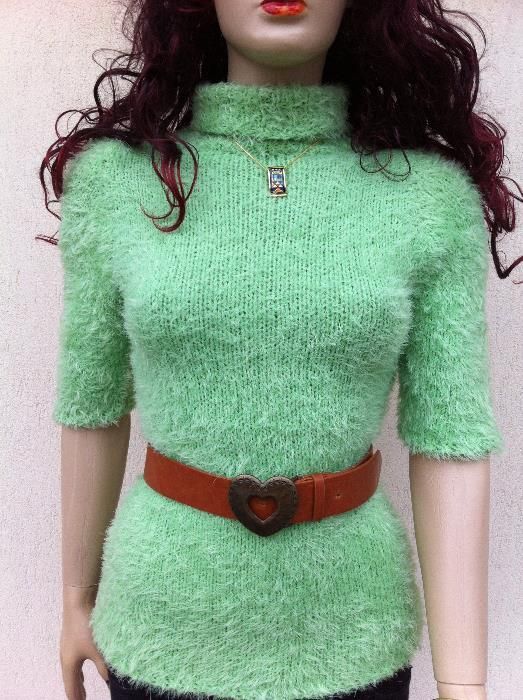 Bluza (top) pufoasa verde menta (unicat handmade)