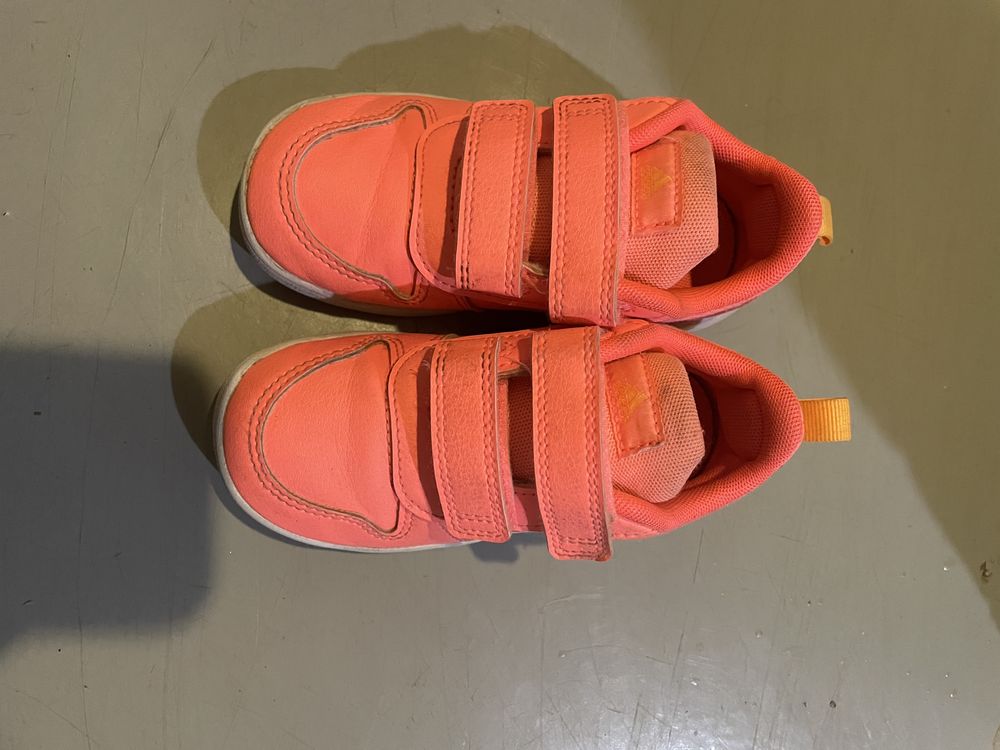 Маратонки Adidas