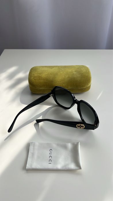 GUCCI с калъф - 100% оригинални