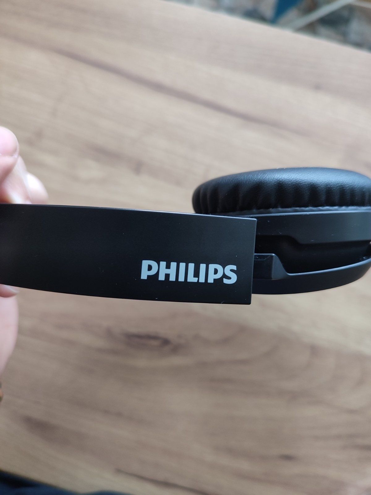 Слушалки over the ear Philips
TAH4205BK/00