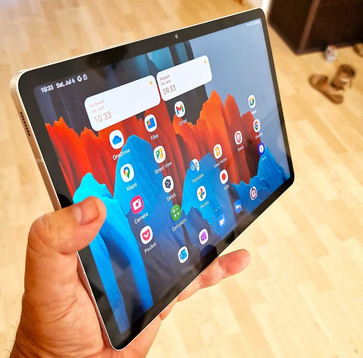 Vând tabletă Samsung Galaxy Tab S7, 11", 6GB RAM, 128GB, 4G.