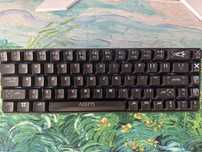 Tastatura mecanica aqirys mira