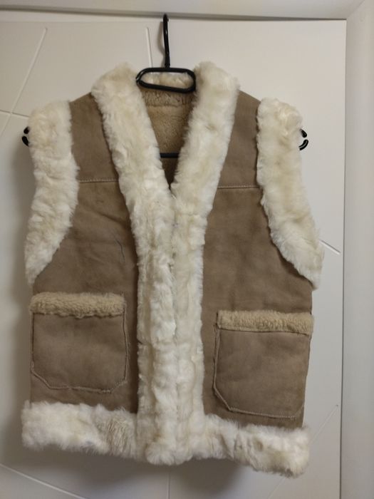 Детски елеци от естествена кожа