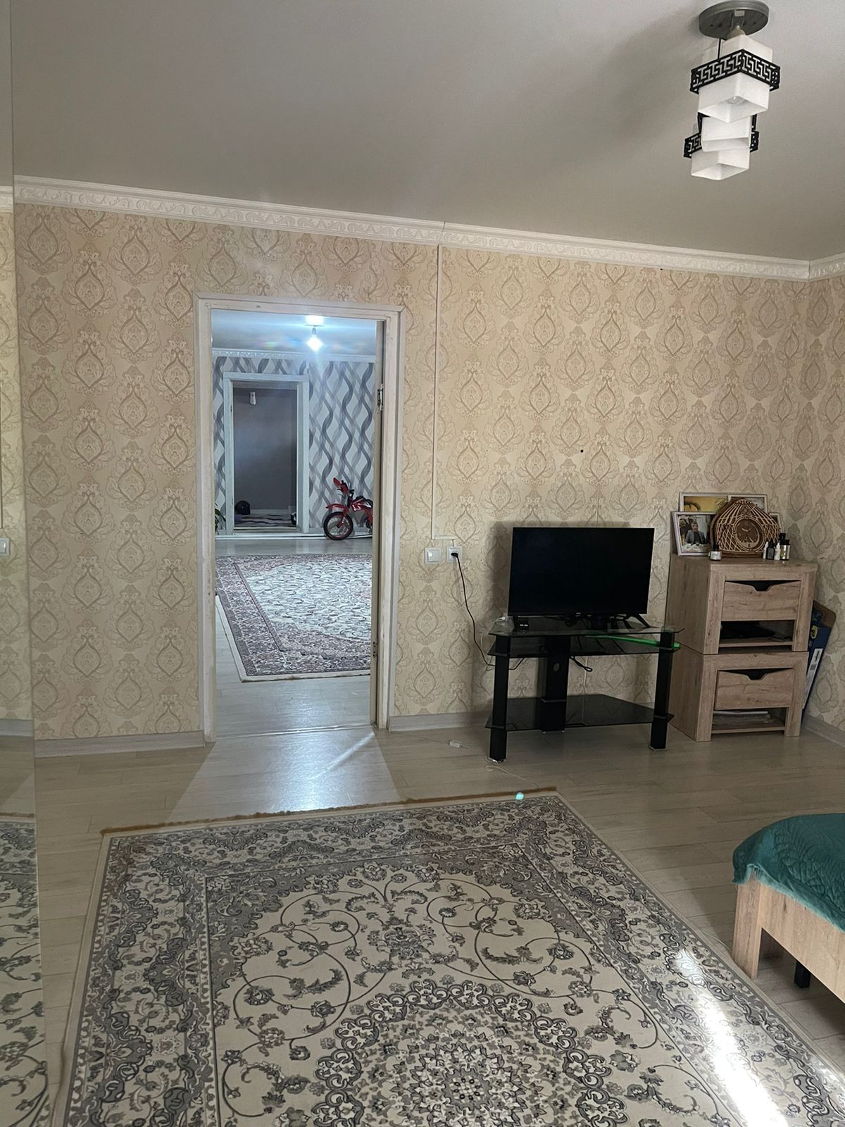 Продам дом 14на13 читайте ниже повнимательнее