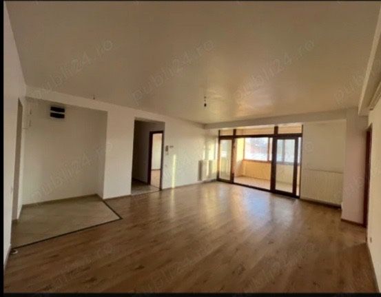 VÂNZARE apartament bloc Perla