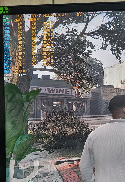 Unitate PC Gaming Ryzen 5 2600 video 4GB RX 580 16GB RAM SSD