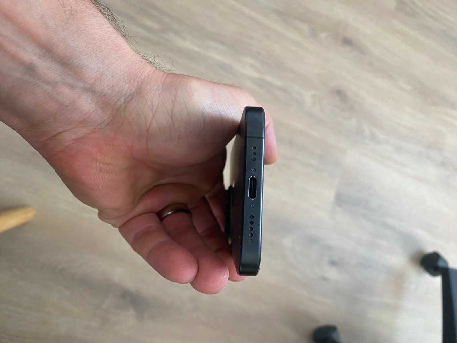 iPhone 15 pro 256GB