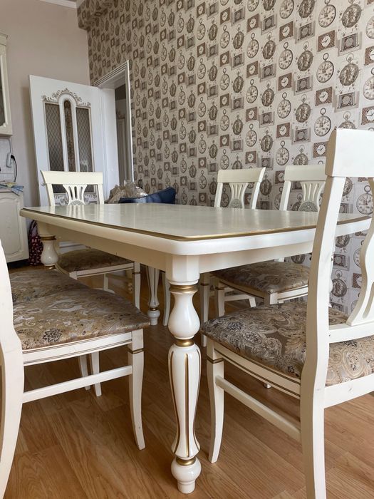 Кухня столы