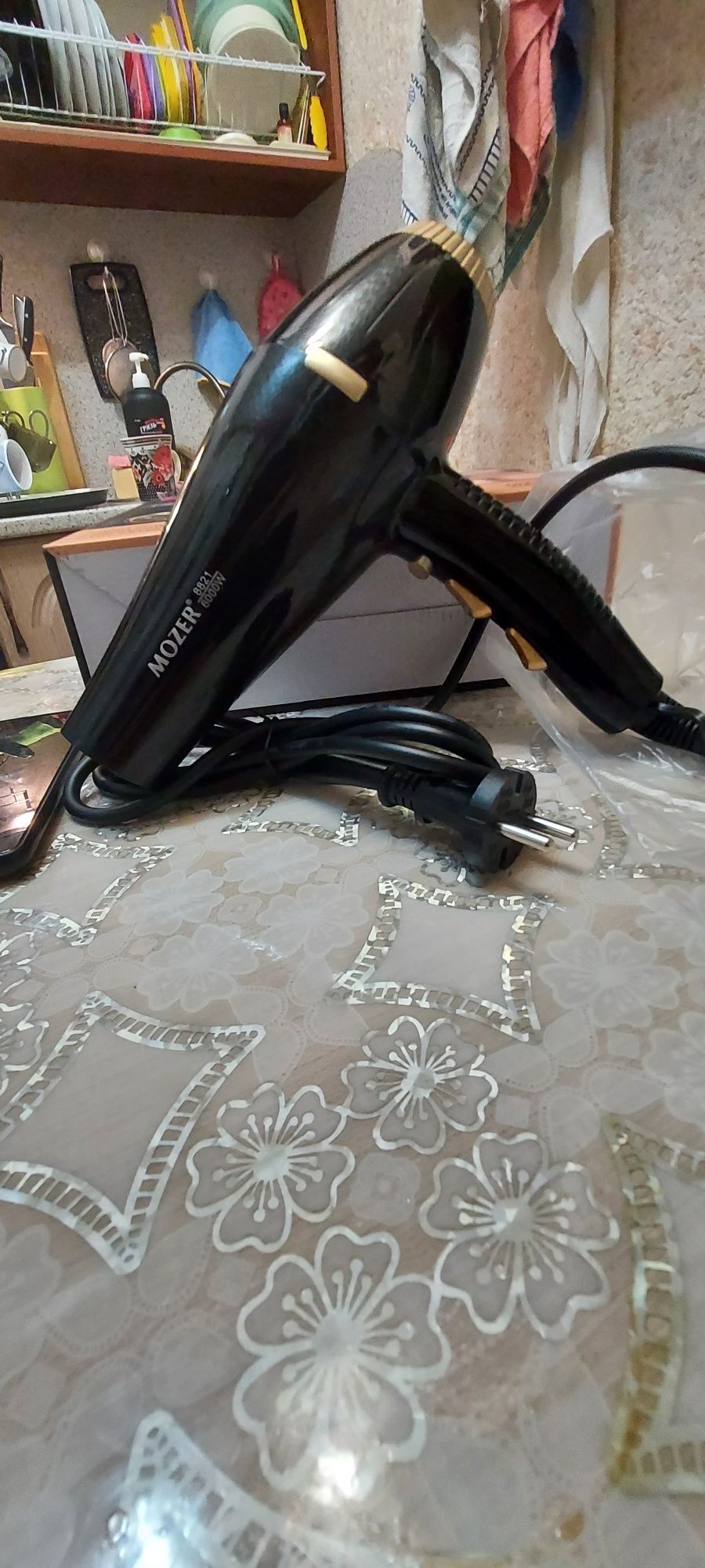 Продам фен новый