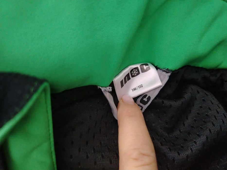 Детско яке 8-10 год. Момче. не пропускащо вятър, дъжд, сняг 146-152см