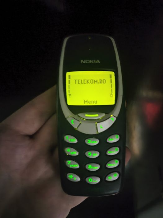 Nokia 3310+incarcator ( decodat)