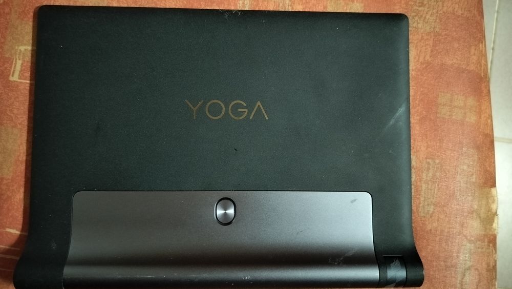 2 Tablete lenovo (pentru piese)