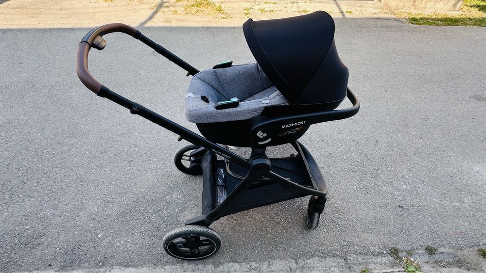Carucior bebe Maxi Cosi Zelia S Trio