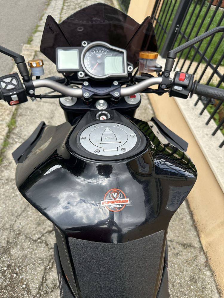 KTM 1290 Super Duke R