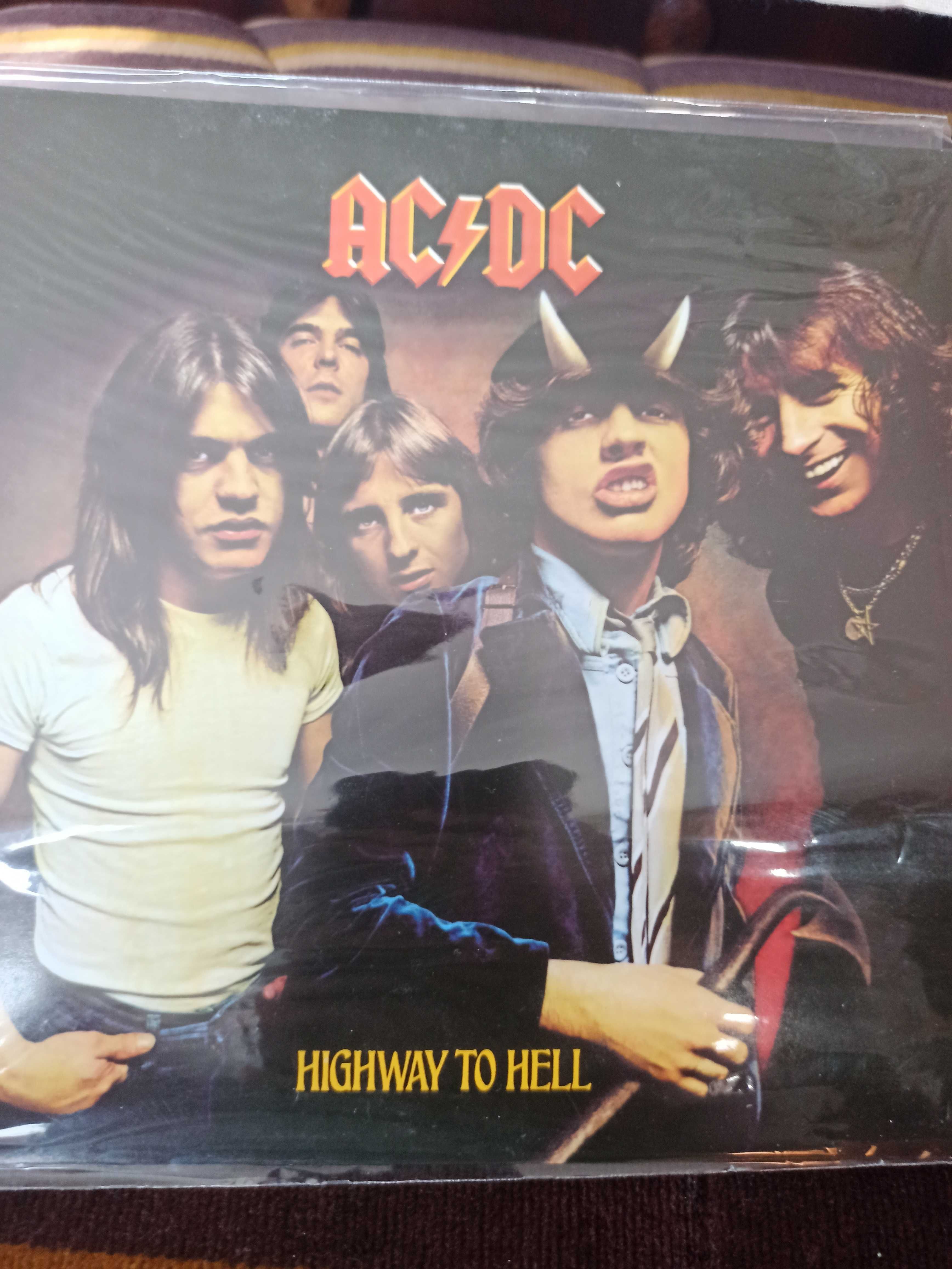 2 Dollars 2018  AC/DC Highway to Hell Сребърна Монета 1973 бр Тираж !!
