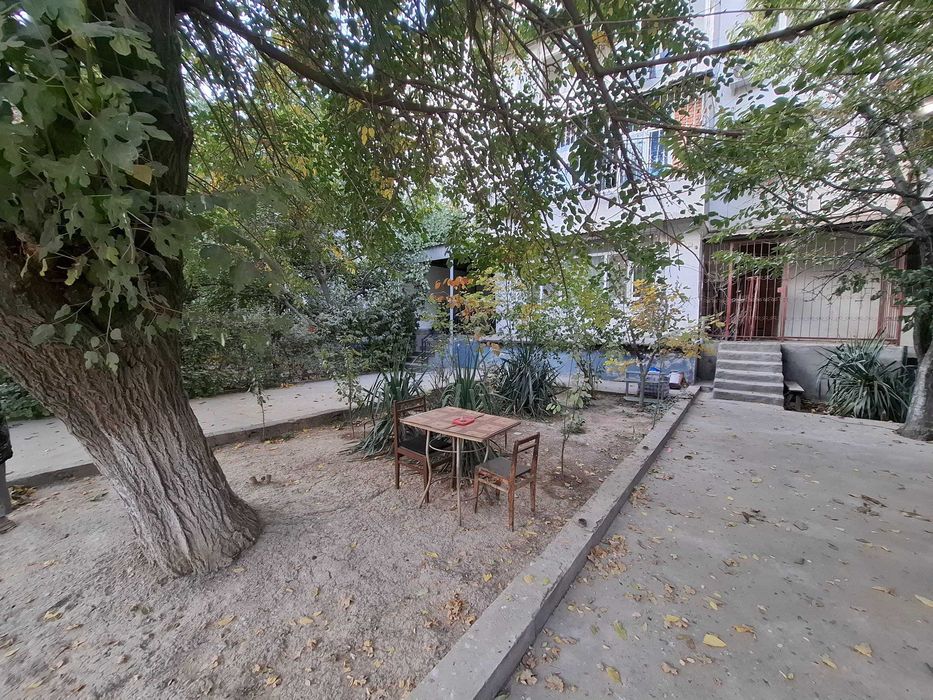 2х комнатная квартира, Юнусабад, метро, 1 этаж, 13 квартал