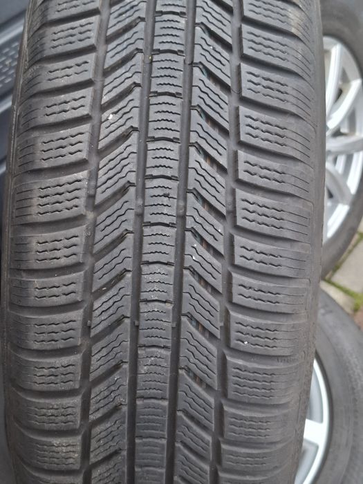 Set 4 jante 5x112 cu anvelope de iarna 215 65 17 Continental  dot 2022