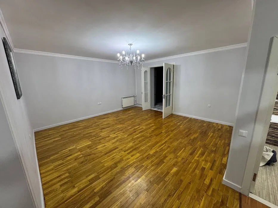 Юнус Раджаби Космонавтов 4/3/4 Евро-ремонт