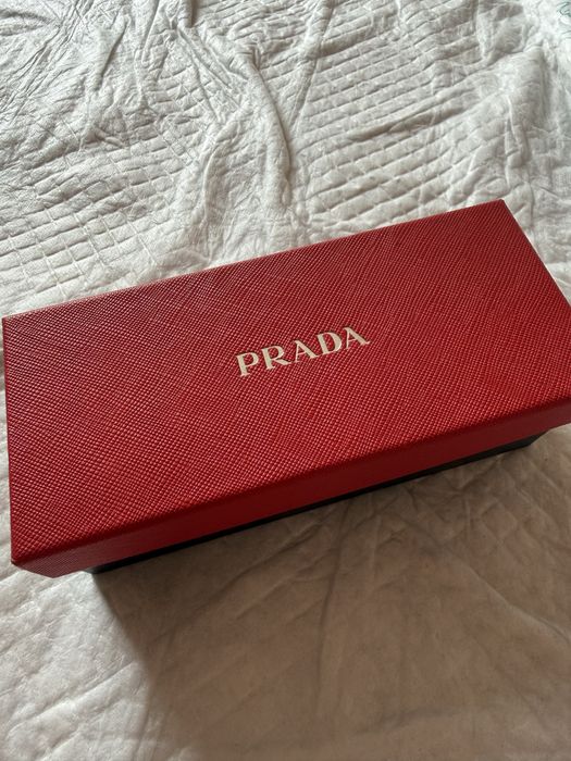 Дамски очила Prada