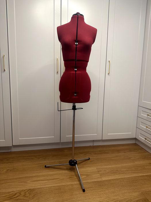 Adjustable Dress Form