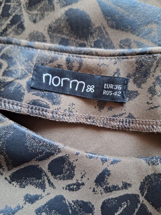 Элегантное платье norm, размер 42