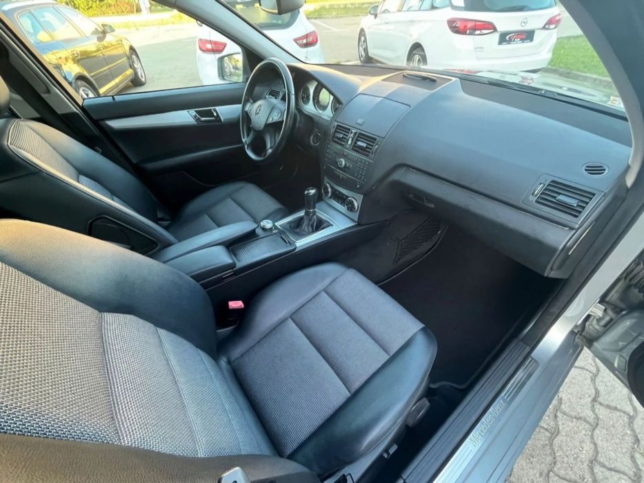 Mercedes-Benz c250