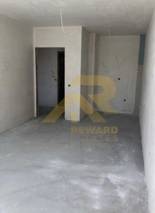 Продава се Двустаен апартамент в София, Надежда 1 - 57 кв.м за 2106 €/кв.м - Снимка #1