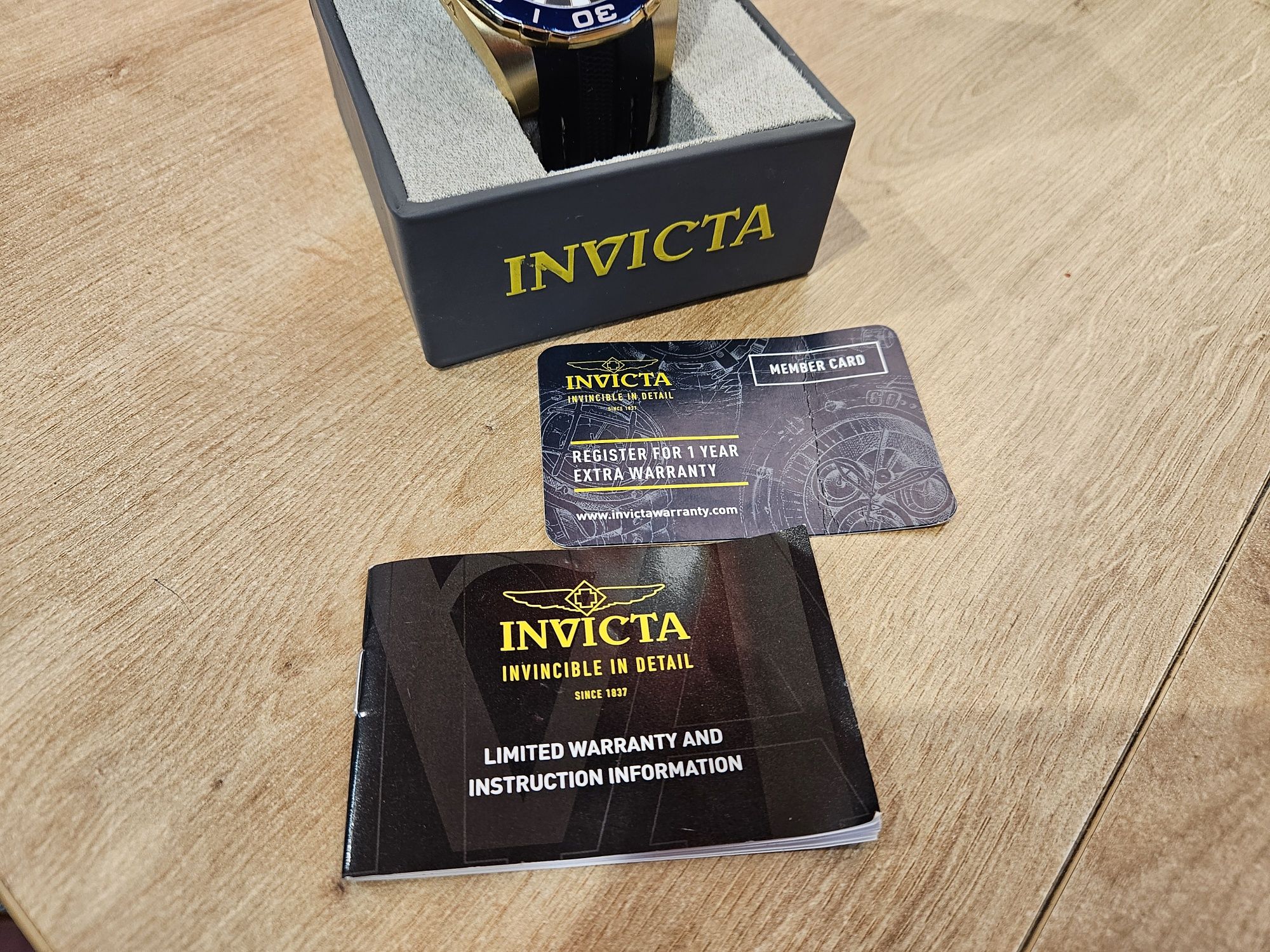 Часовник Invicta