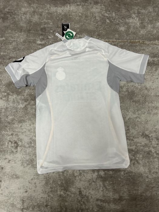 Tricou real madrid