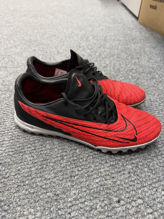 Футболни обувки NIkE Phantom Gx Academy