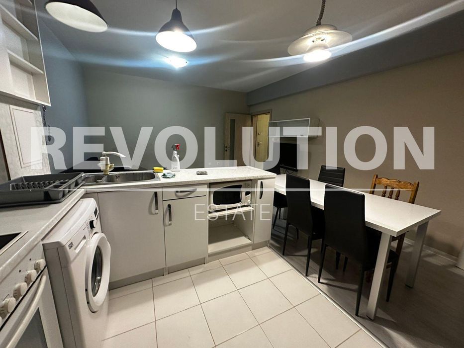 Дава се под наем Двустаен апартамент в Пловдив, Христо Смирненски - 66 кв.м за 483.48 € - Снимка #2