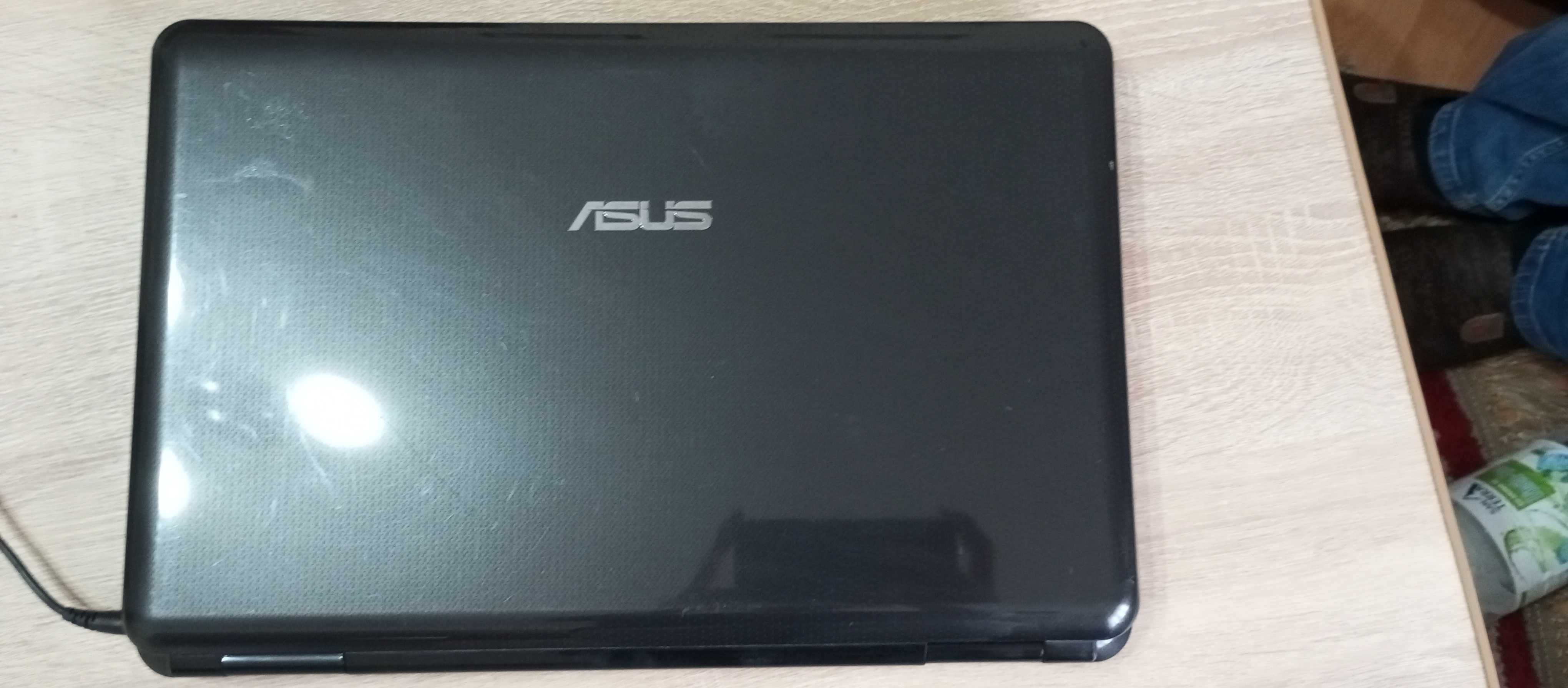 Laptop gaming low Asus K70IC-TY010L