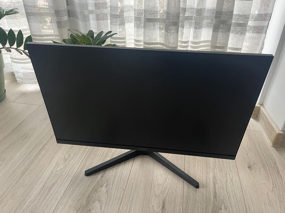 Monitor samsung 27" 75HZ