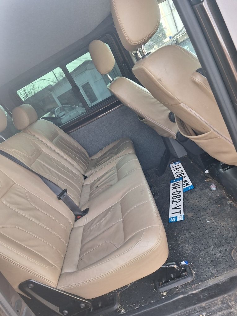 Dezmembram vw transporter t5 multivan 2.0 tdi manual cod motor cfc