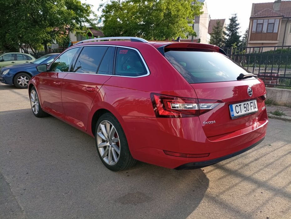 Skoda Superb 2018-Dsg