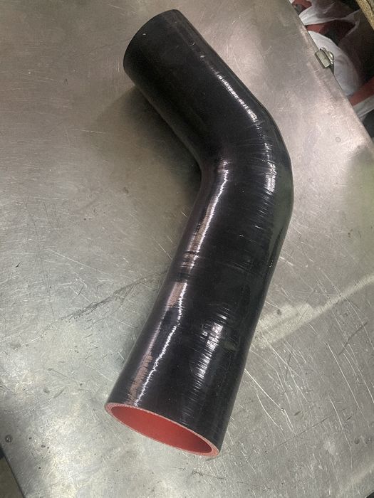 Интейк маркуч 1.8 и 2.0тси EA888 GEN3