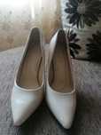 Pantofi eleganți