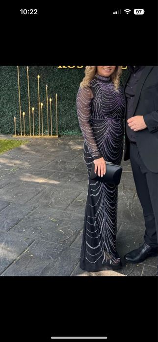 Rochie dama superba in stare impecabila