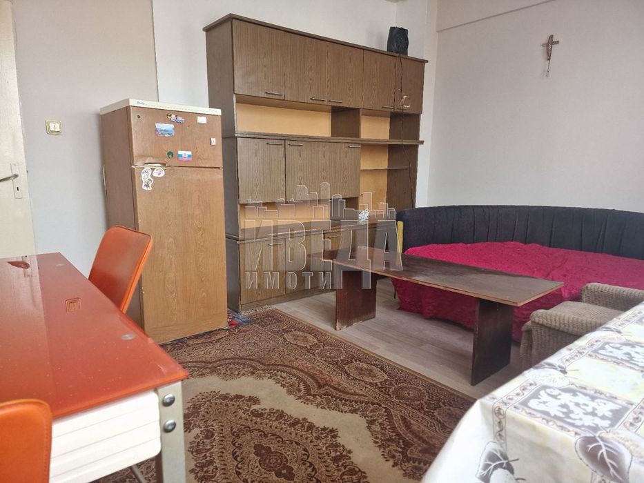 Продава се Двустаен апартамент в Варна, Погреби - 60 кв.м за 1667 €/кв.м - Снимка #4