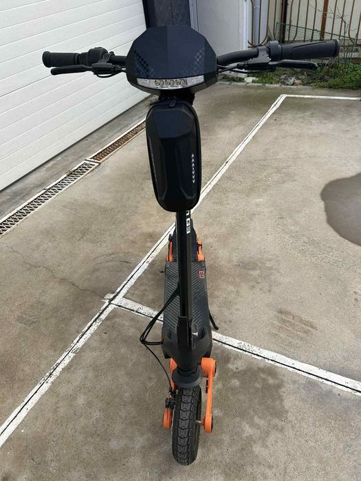 Електрическа тротинетка Kukirin G3