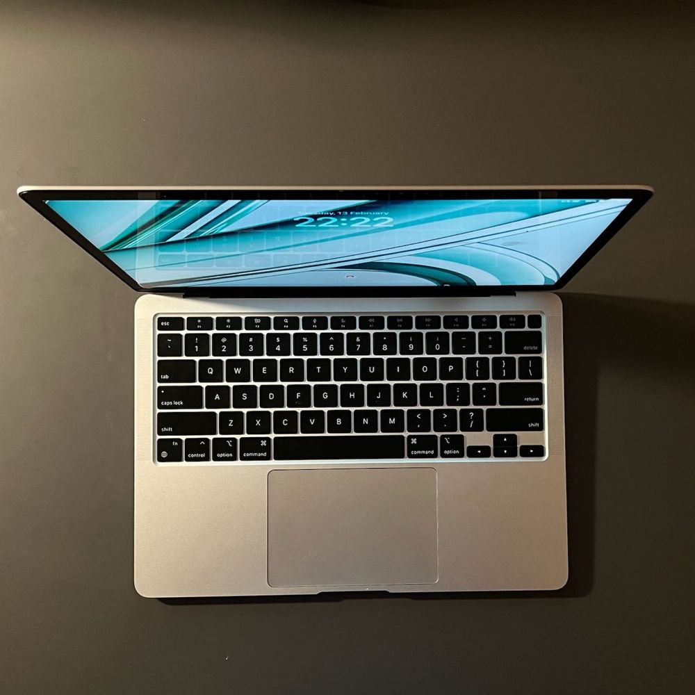 MacBook Air M1, 8gb 256gb - Silver
