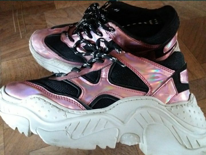 Кроссовки 38 размер