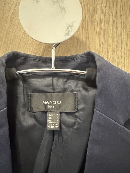 Дамско сако Mango