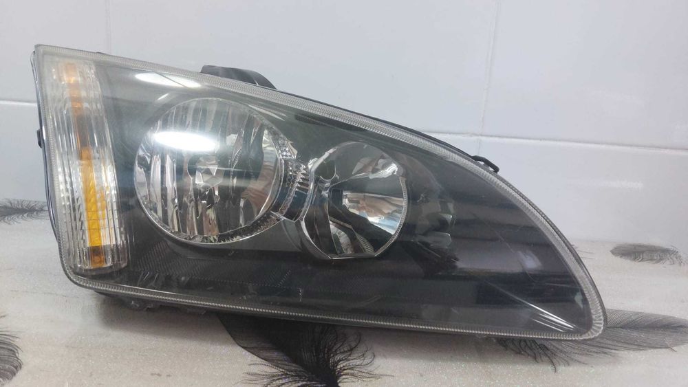 Vand Faruri Ford Focus mk2