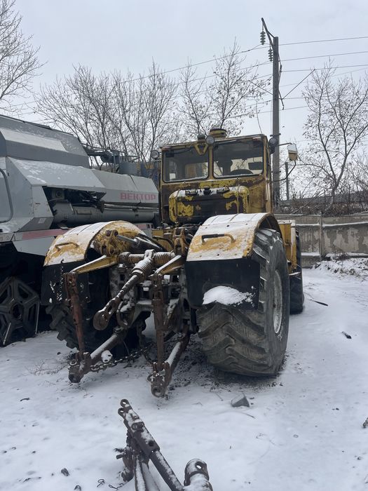 Трактор в рабочем состоянии двиготель нд3 новый один сезон задняя полу