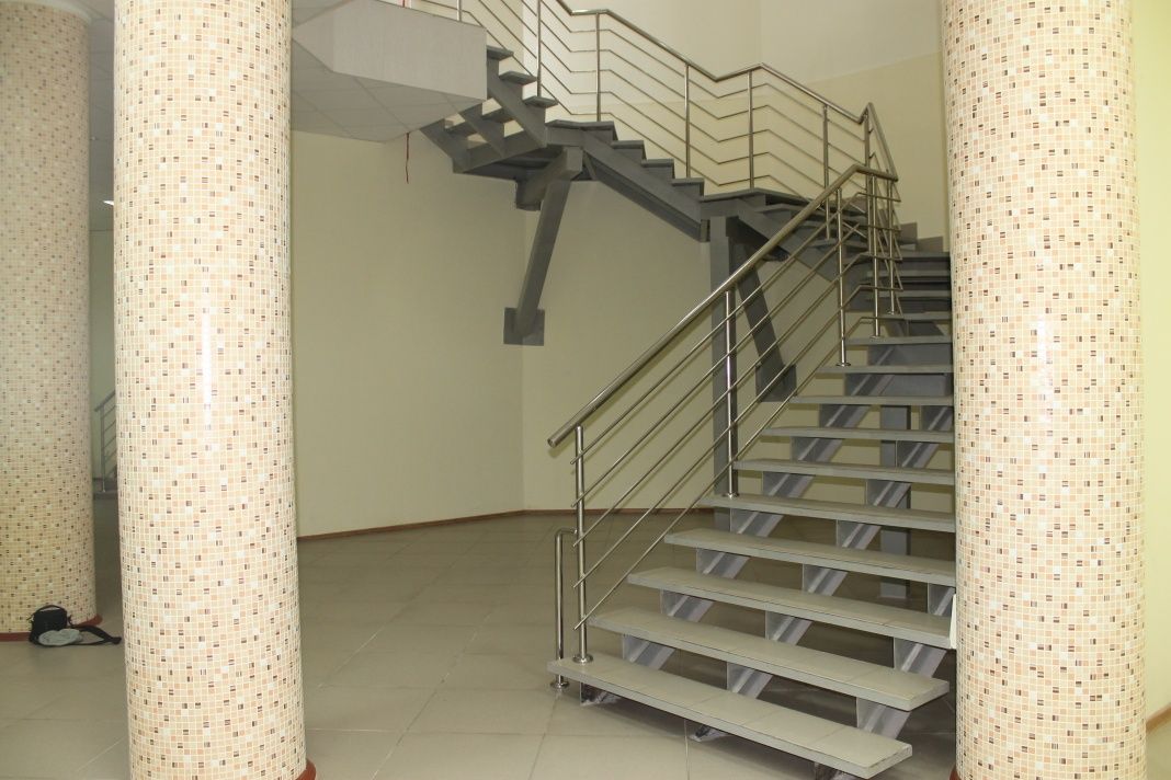 Лестницы и перила металлические в Костанае